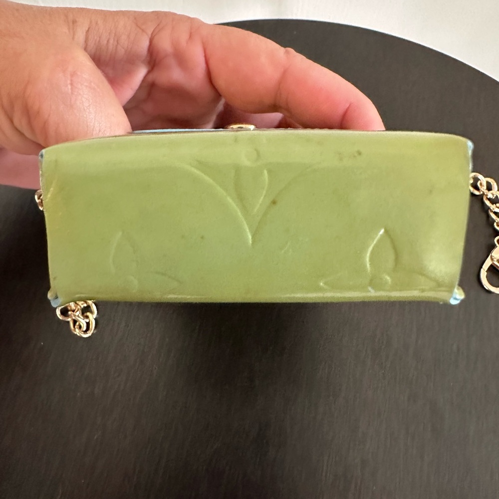 Louis Vuitton Monogram Vernis Green Cigarette / Lipstick Case – Authentic - Picture 11 of 16